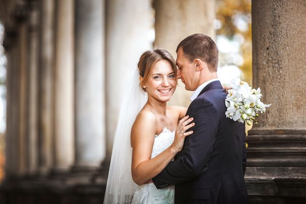 Wedding couple in Royal Garden in Prague